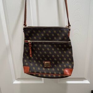 Dooney & Bourke Pebble Grain crossbody bag